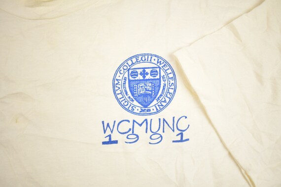 Vintage 1991 WCMUNC College Graphic T Shirt / Vin… - image 3