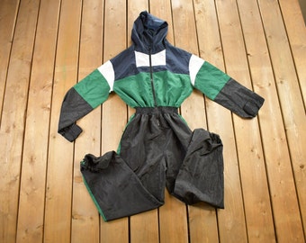 Vintage 1980s Color Block Ski Jumpsuit Size / Vintage Coveralls  / Vintage Sportswear / Light Jumpsuit / One Piece