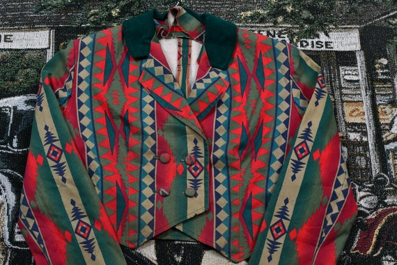 Vintage 1990s Aztec Pattern Cropped Blazer Jacket… - image 3