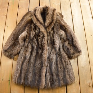Vintage 1970s Full Length Raccoon Fur Coat / Vintage Fur Jacket / Authentic Fur / Made In USA / True Vintage