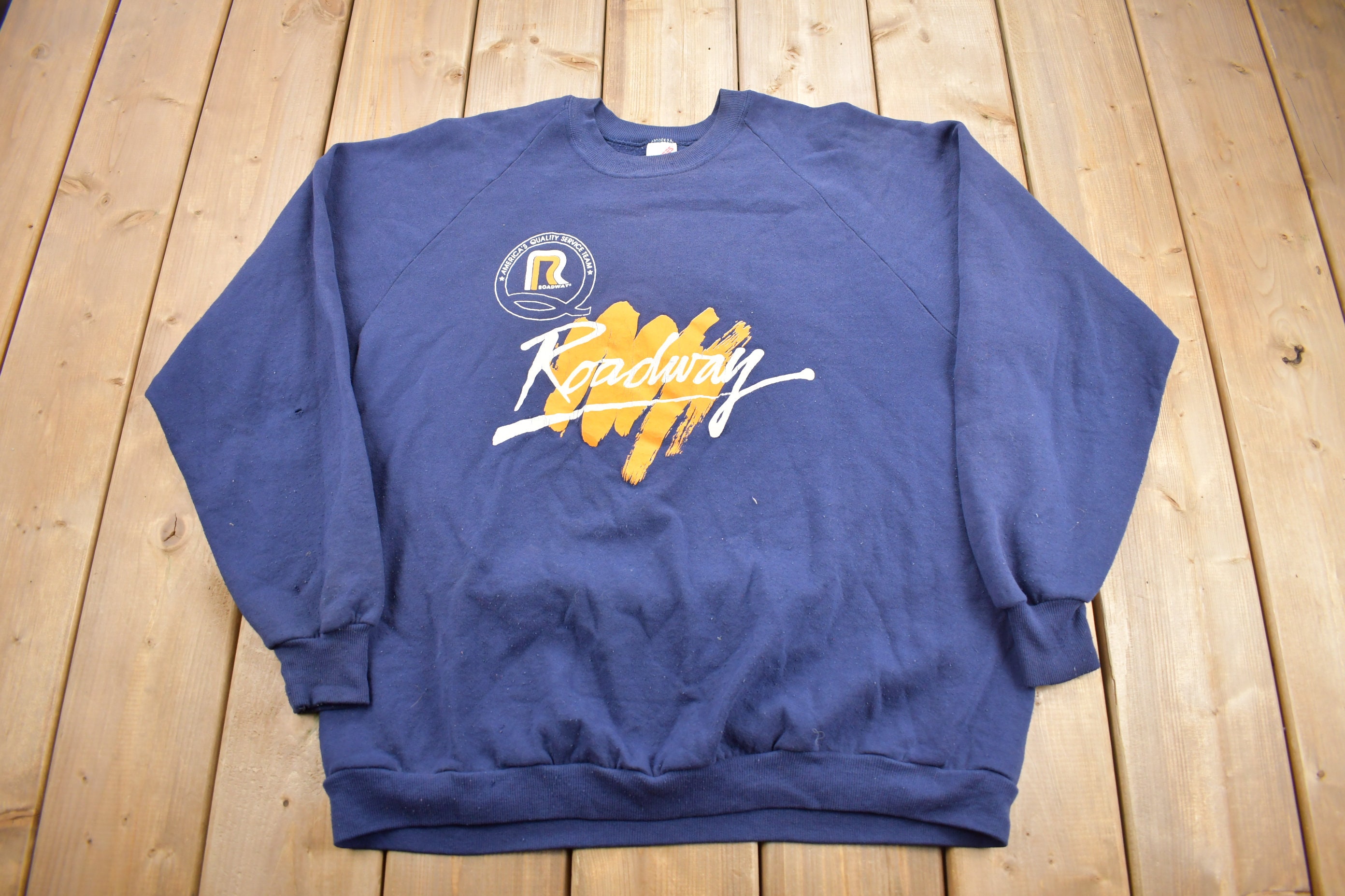 Vintage 1980s Roadway Service Team Graphic Crewneck Sweatshirt / 80s Crewneck / Made In USA / Streetwear