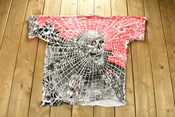 Vintage 1990s Skull and Spider Web All Over Print Single Stitch T 