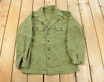 Vintage 1960s OG-107 Military Sateen Shirt Men's Small / Army / Marine Corps / Vietnam Era / Combat Shirt / 60s Militaria / True Vintage