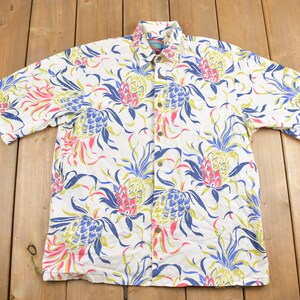 Vintage 1980s Joe Kealuhas Reyn Spooner Hawaiian Shirt / Floral Shirt / Beachwear / Resort Wear / Made in USA / All Over Print / Button Up