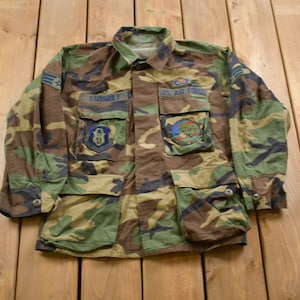Vintage 2001 US Air Force Military Field Jacket / Button Up Jacket / US Army Green / Vintage Army / Streetwear Fashion / Army Jacket