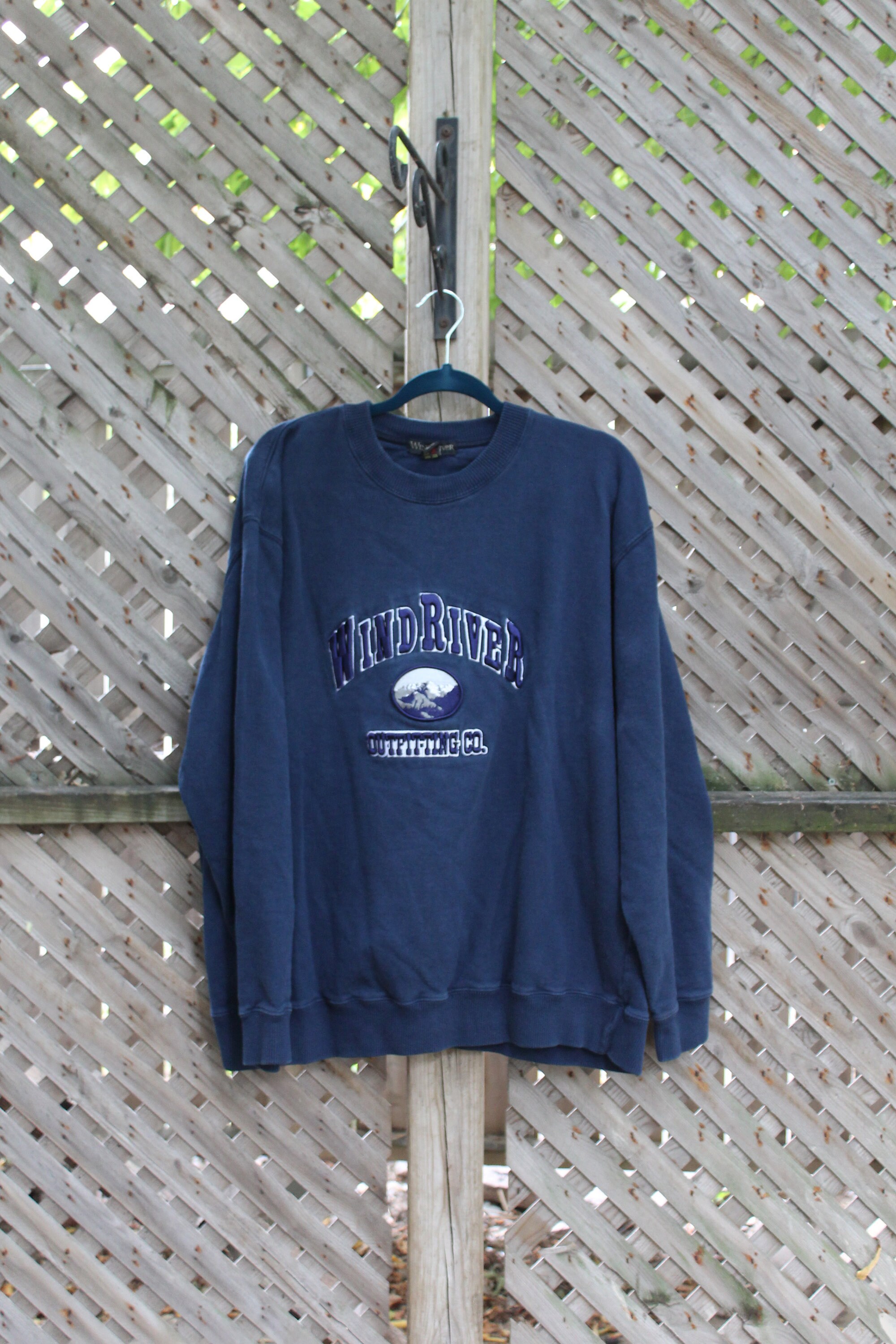 Vintage Crewneck / Windriver Outfitting Co / Outfitters / Logo Etsy