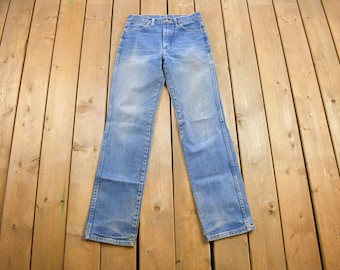 Vintage 1990s Wrangler Denim Jeans Size 28x31 / Made in USA / American Vintage / Workwear / Streetwear / Vintage Pants