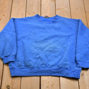 Vintage 1990s St. Johns Bay Blank Crewneck Sweatshirt / 90s Crewneck / Blank Vintage Essentials / Athleisure / Streetwear /