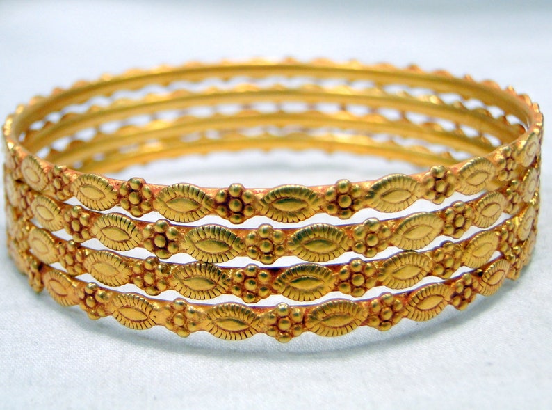 Gold Bangle Bracelet Set of 4 Pcs 22 K Gold Vintage Handmade Jewelry