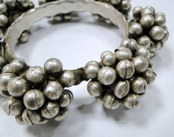 中国 ⁄ バングル ⁄ 古い ⁄ 中国 / バングル / 古い / シルバー / 銀製