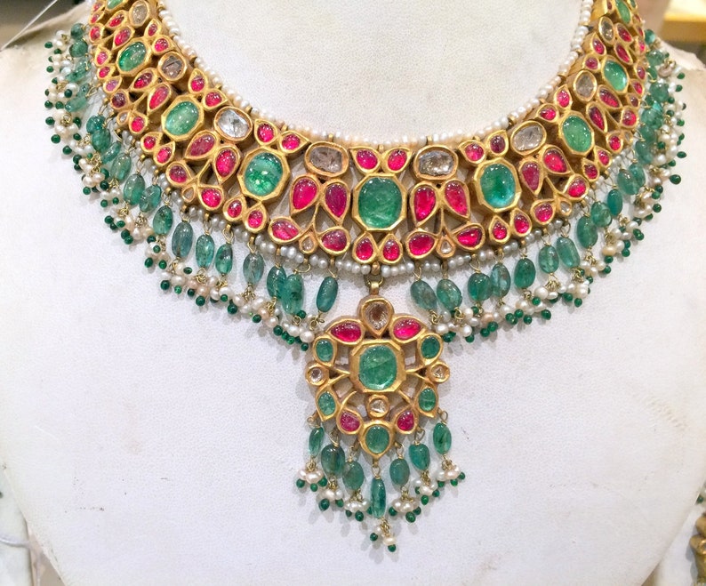 20K Gold Polki Diamond Emerald Kundan Earrings Necklace Choker | Etsy