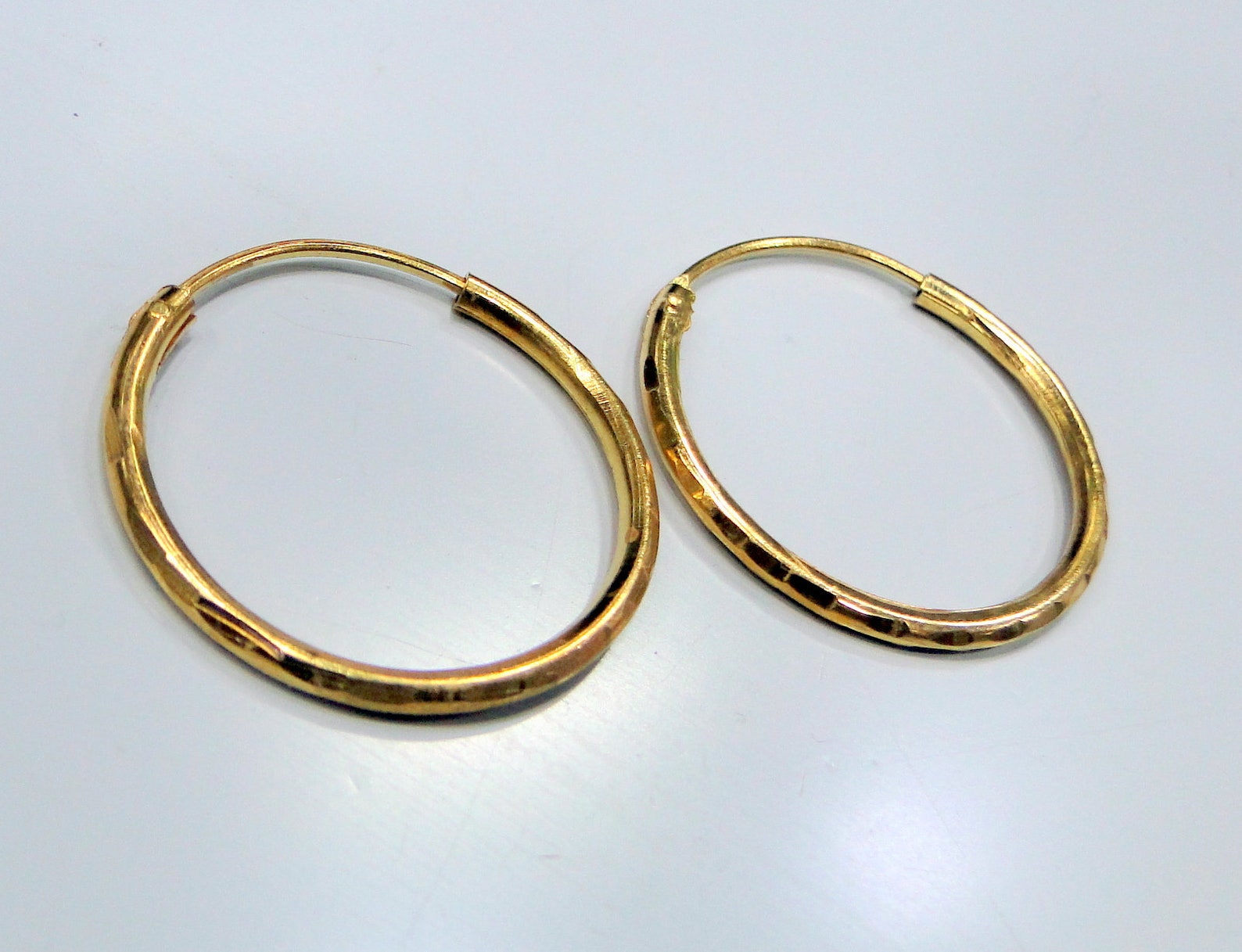 Small 22k gold earrings Clearance