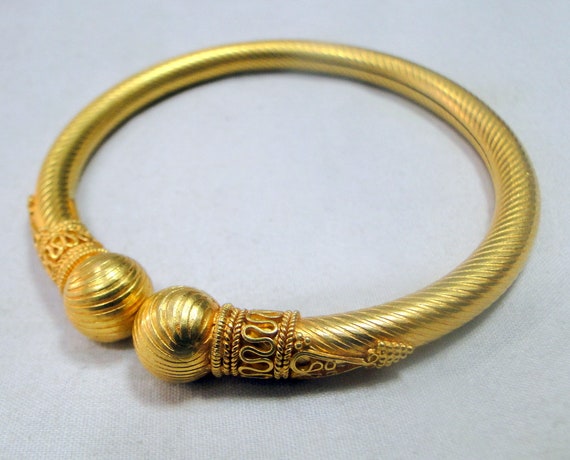 Gold goth bangles deals