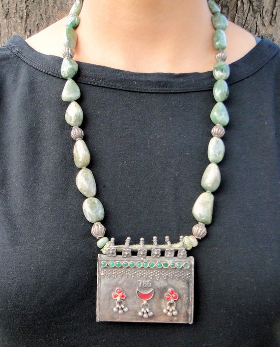 Ethnic Tribal Old Silver Green Onyx Gemstone Bead… - image 1
