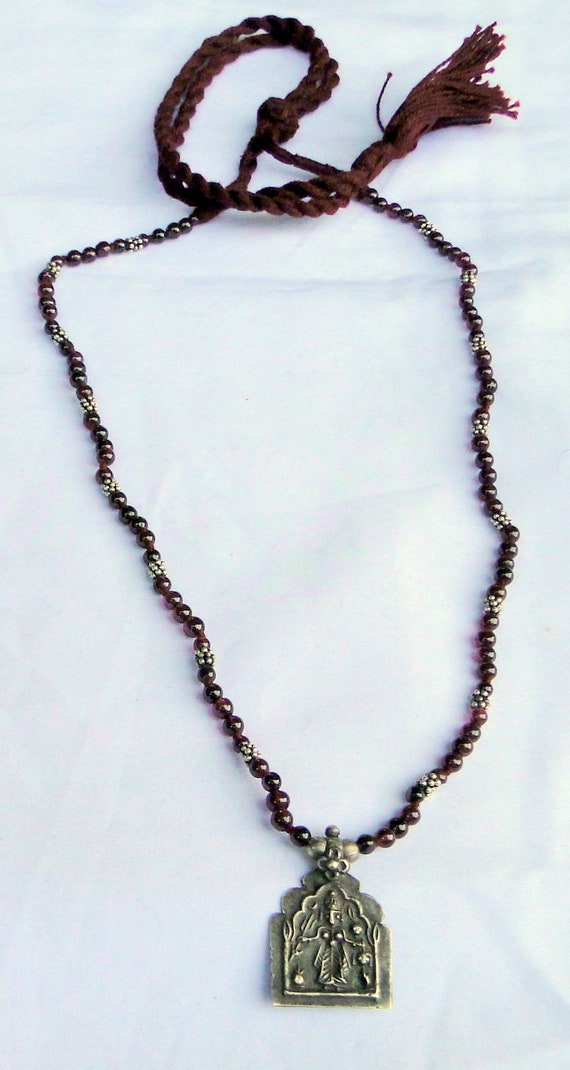 Ethnic Tribal Old silver Garnet & Silver Beads De… - image 2