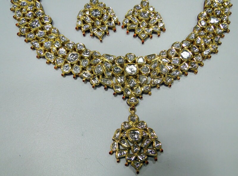 Kundan on sale meena jewellery