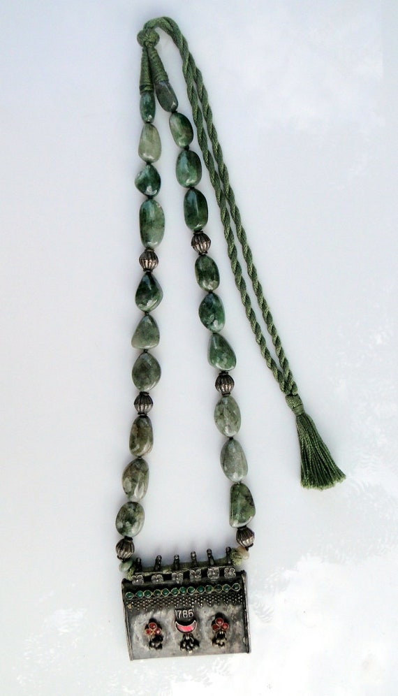 Ethnic Tribal Old Silver Green Onyx Gemstone Bead… - image 2