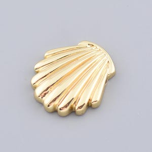 Sleek Gold Shell Charm for Beachy Jewelry and Special Keepsakes with Understated Ocean Beauty,16.8x18.3mm