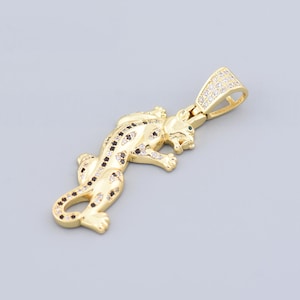 Majestic Gold Leopard Pendant with Raised Tail – Crystal Charm for Necklaces or DIY Jewelry,23.3x51.7mm