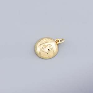 Elegant Gold-Toned Face Pendant Charm for Necklaces and Bracelets, Unique Artistic Jewelry Gift for Her,13.5mm