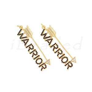 Colgante de diamantes de latón chapado en oro WARRIOR, amuleto de flecha, alta joyería, regalo para él, 46x13mm