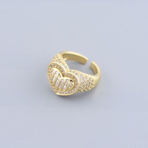Passionate Golden Multi-Loop Band - Luminous Gem Ornament, Stylish Affection Accent, Unique Sweet Keepsake,24.5x14.5mm
