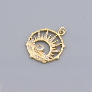 Mystic Sun Eye Anhänger in Gold mit CZ Akzenten - Boho Style Schmuck Charm für handgemachte Halsketten, 29.5 mm