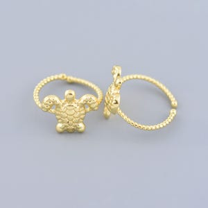 Cute Gold Sea Turtle Rings, Detailed Ocean Texture,Comfortable Adjustable Fit, Ideal for Summer Wear,22x14mm