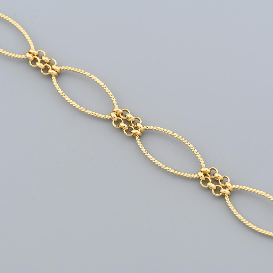 Oval Rope Chain in 18K Gold Filled With Repeating Floral Pattern Links ...