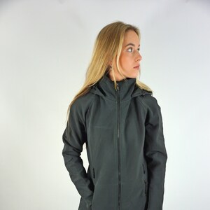 Raincoat ski shop