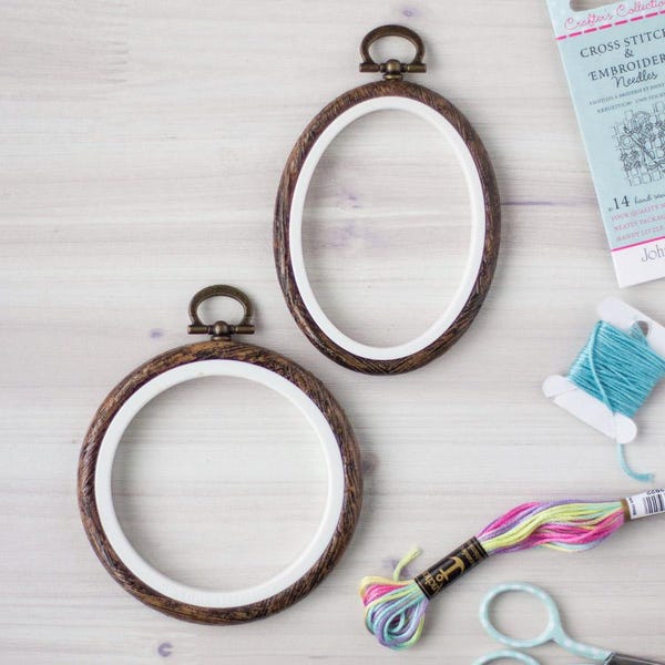 Mini Plastic Embroidery Hoop