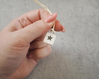 Porcelain Star Mini Tag