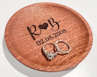 Engagement Ring Dish, Wooden Ring Dish, Jewelry Dish, Ring Holder, Ring Dish Personalized, Ring Dish for Bride, Ring Dish Wedding, 5th