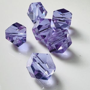 Purple crystal beads hand cut facets premium quality. Incredibly Clear. Set of 10 8mm B70.10