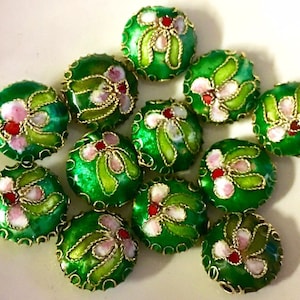 Cloisonné stunning green flower pillow beads 12mm green gold high quality flower metal enamel beads 6. Vintage new old stock Stunning B0004