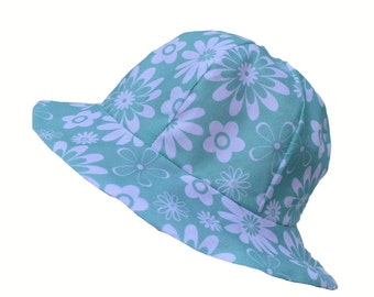 Blue and  pink flowers, reversible sun hat