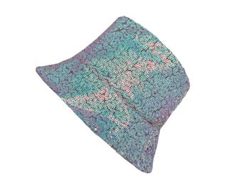 Iridescent sequins bucket hat