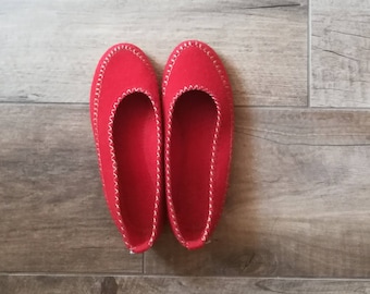 SUPERGA CHARENTAISE Slip-On SLIPPERS Vintage Y2K Deadstock Red Boiled Wool Ballerina Flats Made in Italy Rubber Soles Shoes sz. 35 (fit 36)