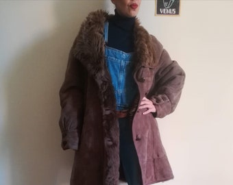GEVAS SHEARLING COAT Vintage 80 Woman Sheepskin Coat Brown Shearling Coat Oversized Coat sz. IT48