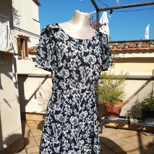 CACHAREL FLORAL Bedrucktes KLEID Vintage 90 Liberty Print Boho Kleid Navy Blau Blumen Kleid Gr. IT42