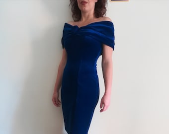 JINTY'S COCKTAIL DRESS Vintage 80 Woman Mini-Dress Off-Shoulder Dress Dark Blue Stretchy Velvet Dress sz. USA8