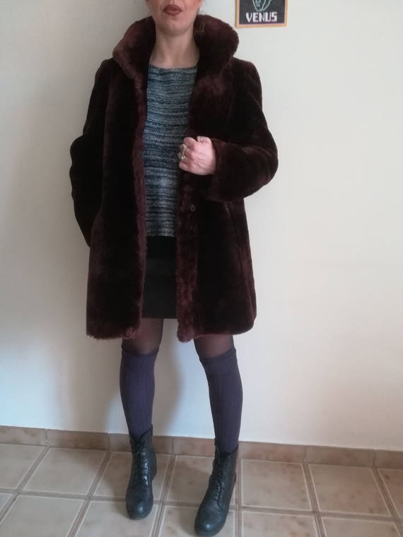 BURGUNDY FAUX FUR Vintage 80 Woman Faux Fur Coat W