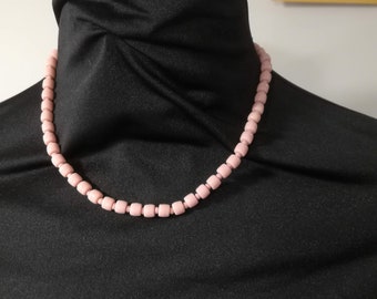 PINK BEADS CHOKER Vintage 70 Woman Necklace Pink Beads Necklace Round Beads Choker Pearls