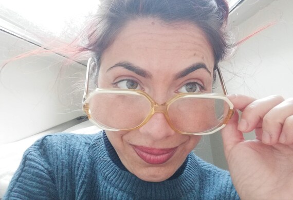 Oversized grandma store glasses