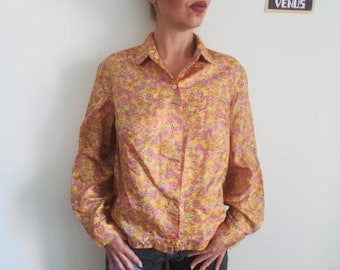 Vintage Floral Button-Up Shirt: 60s Gold Gelbe Tricel Bluse, Gr. 42