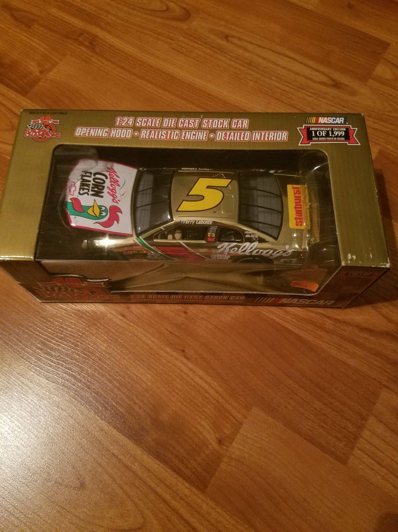1:24 scale die cast replica #5 Terry Labonte
