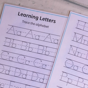 Actividad educativa, calco de letras, educación en casa imprimible, carpeta ocupada para niños, hoja de trabajo de formación de letras