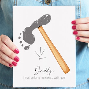 Papa, j'adore créer des souvenirs avec toi ! | Bricolage empreinte de pas | Cadeau fête des pères | Souvenir imprimable | Artisanat de mémoire | Cadeau d'anniversaire