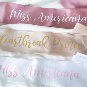 Écharpe Miss Americana, écharpe Heartbreak Prince, tenue Lover Era, écharpe Miss Americana and the Heartbreak Prince image 2