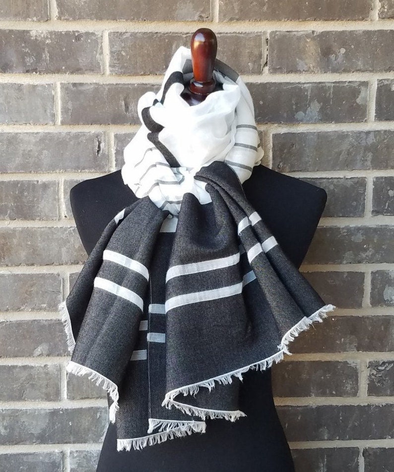 Banana republic shawl wrap Clearance